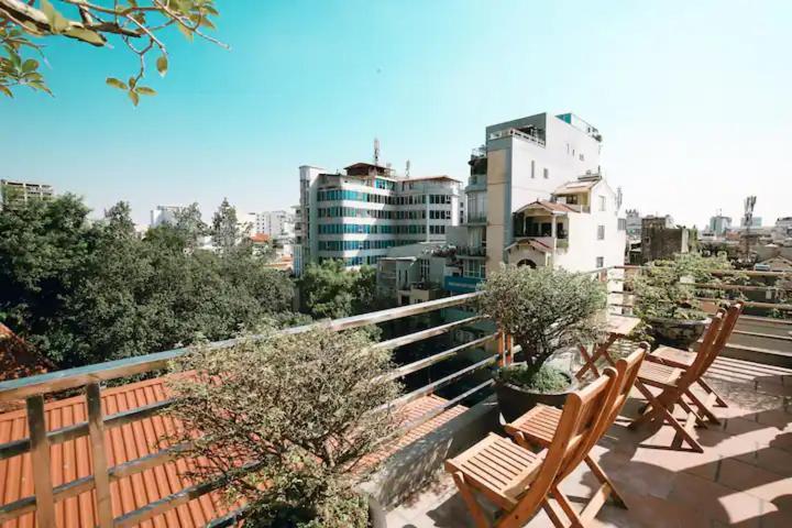 Homestay Giua Long Ha Noi - 10 Phut Den Pho Co Hanoi Bagian luar foto