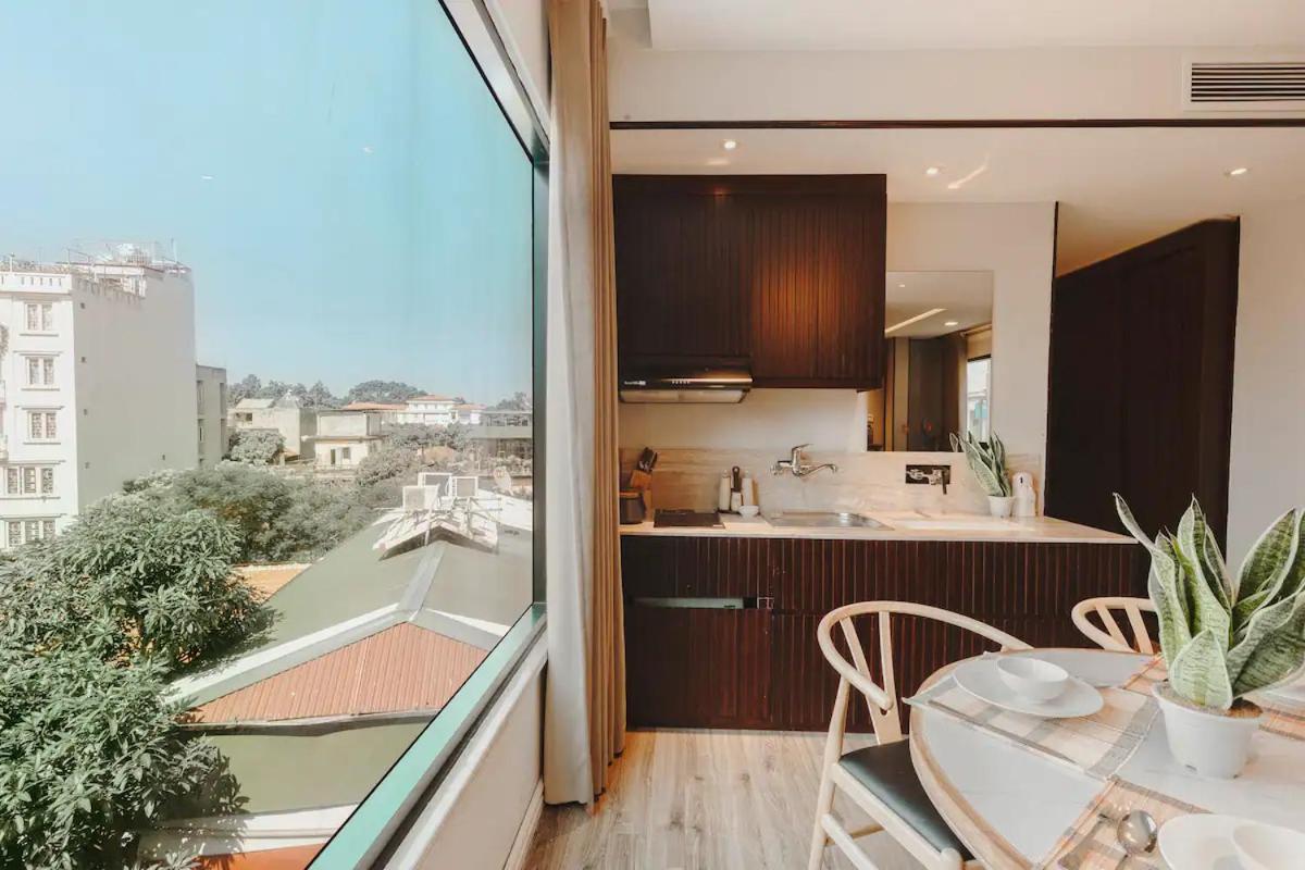 Homestay Giua Long Ha Noi - 10 Phut Den Pho Co Hanoi Bagian luar foto