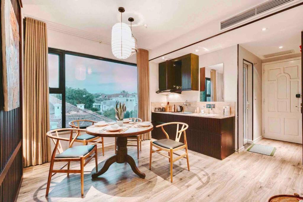 Homestay Giua Long Ha Noi - 10 Phut Den Pho Co Hanoi Bagian luar foto