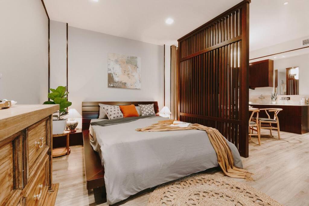Homestay Giua Long Ha Noi - 10 Phut Den Pho Co Hanoi Bagian luar foto